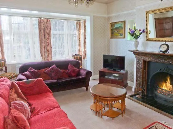 Mere Close Vila Hornsea